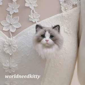 Wool felt brooch(8cm)Party outfits Customized